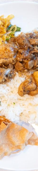 20-Min Nasi Dagang with Curry & Crackers
