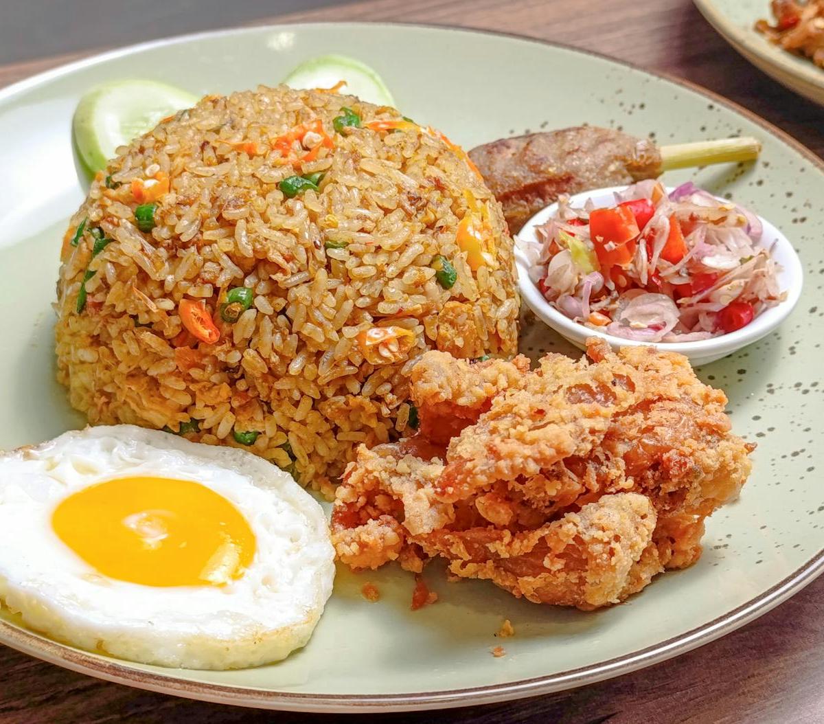 Nasi Goreng with Crispy Chicken