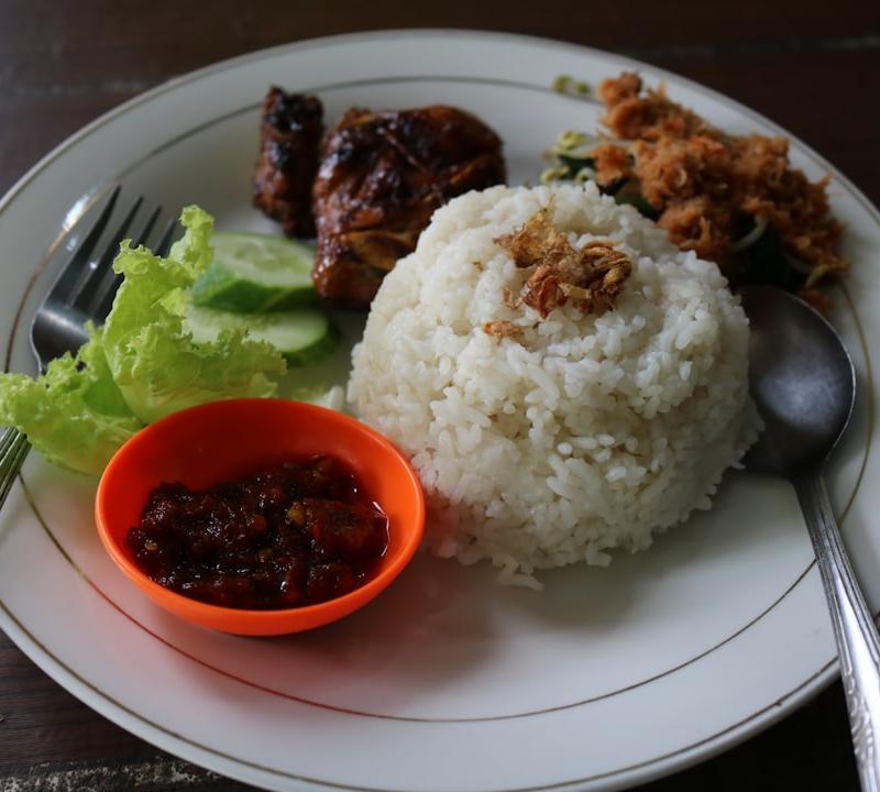 Nasi Liwet with Shrimp