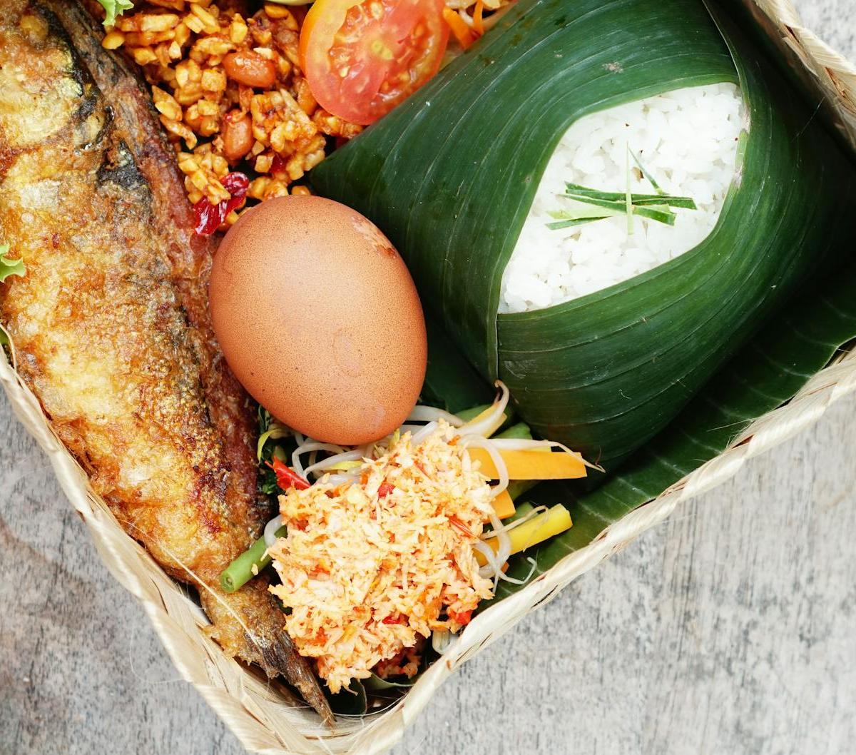Nasi Pecel with Fried Fish & Egg
