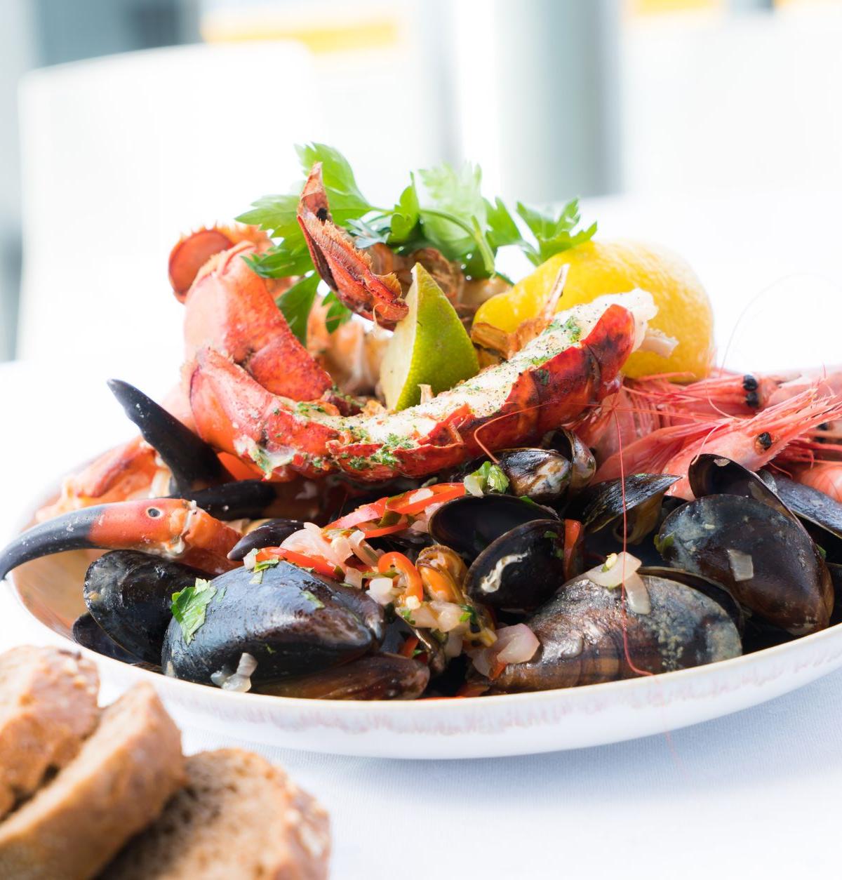 New England Seafood Platter