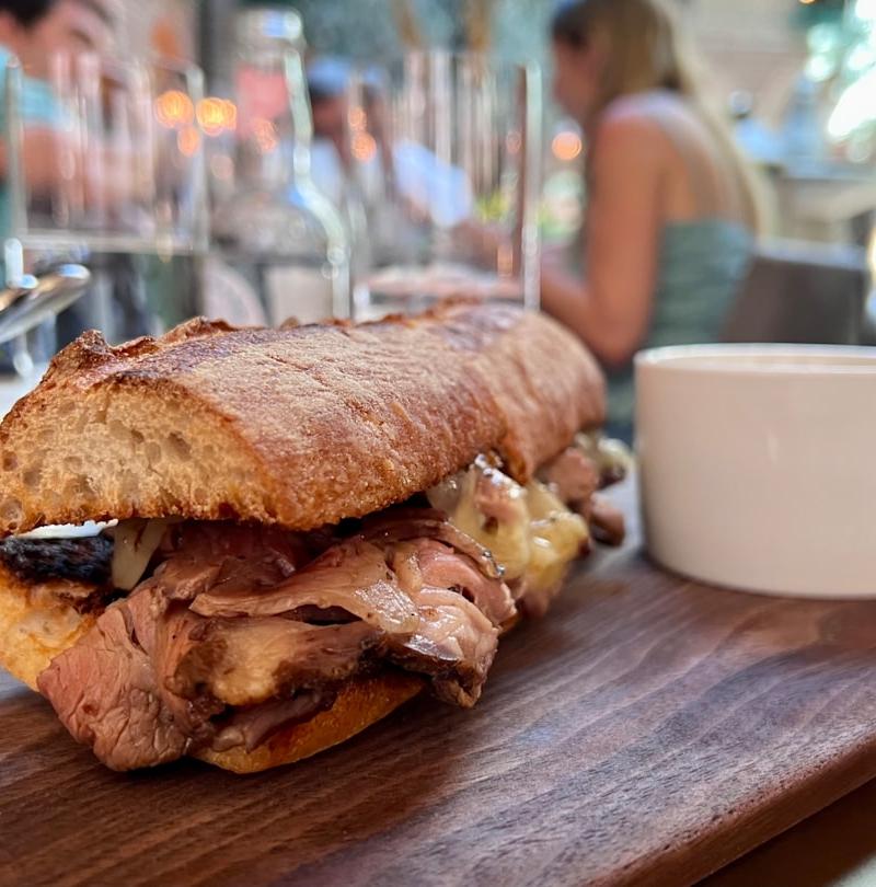 New Orleans Roast Beef Po' Boy