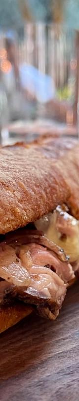 New Orleans Roast Beef Po' Boy