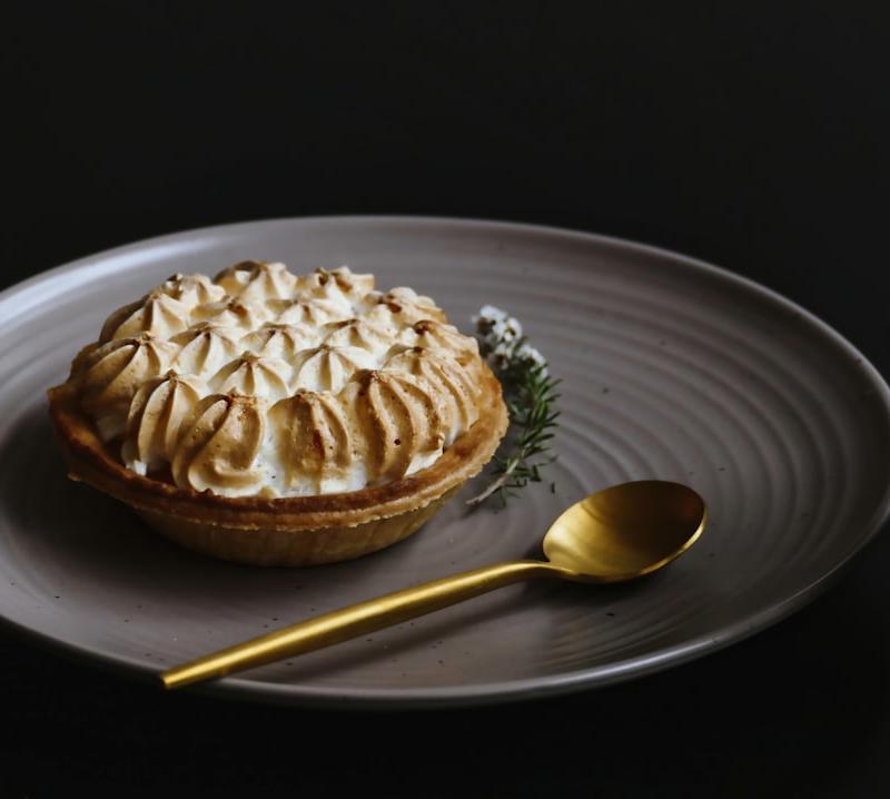 No-Bake Lemon Meringue Pie Cups