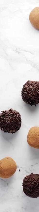 No-Bake Peanut Butter Energy Balls