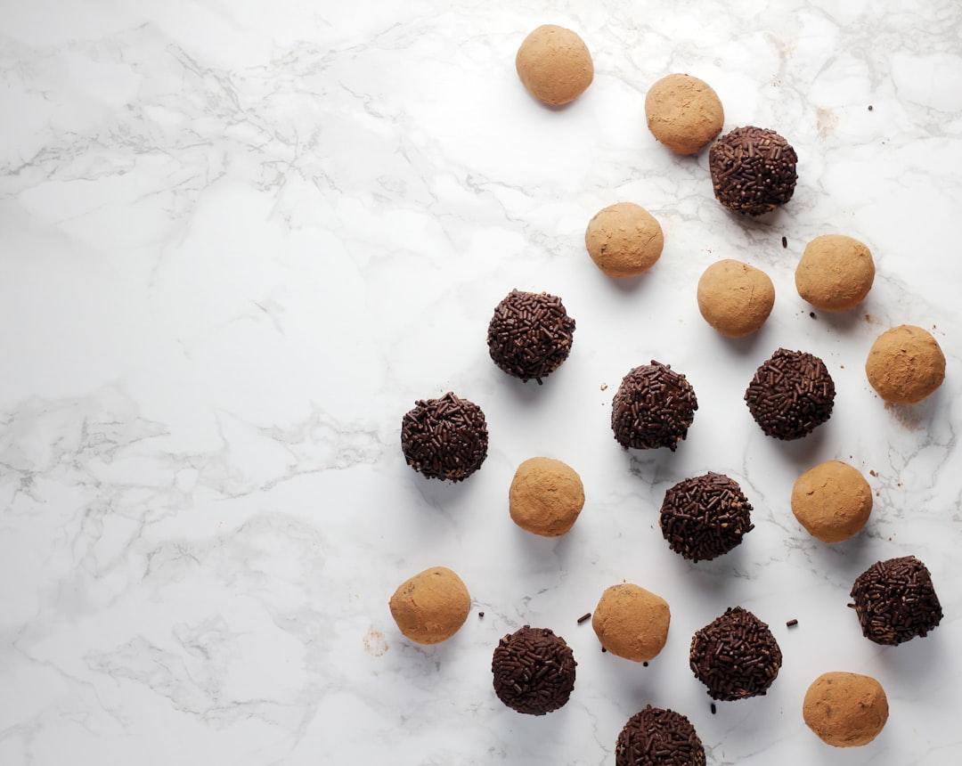 No-Bake Peanut Butter Energy Balls