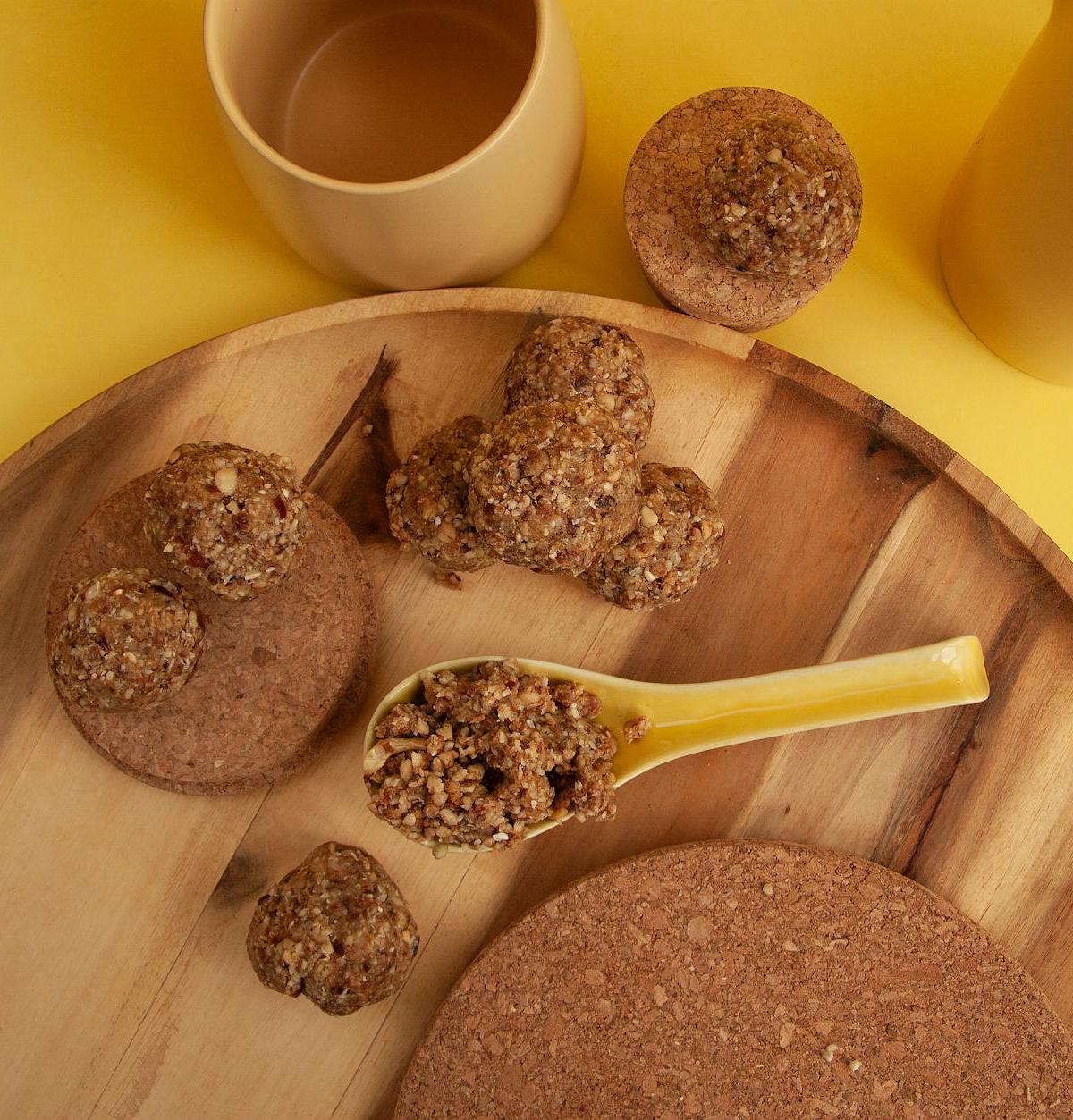 No-Bake Peanut Butter Energy Bites