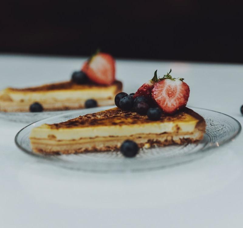 No-Bake Quark Cheesecake with Berries