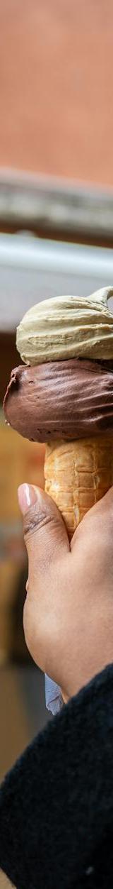 5-Minute No-Churn Gelato (Pistachio & Chocolate)
