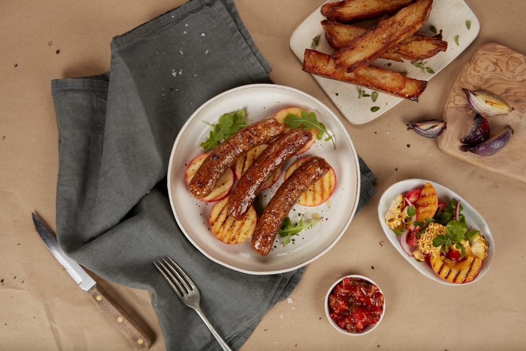 Nürnberger Bratwurst with Onion Compote