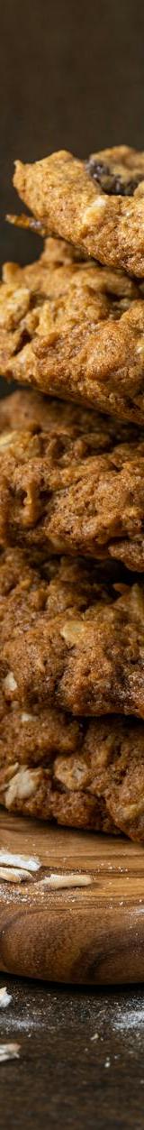 Oatmeal Raisin Cookies
