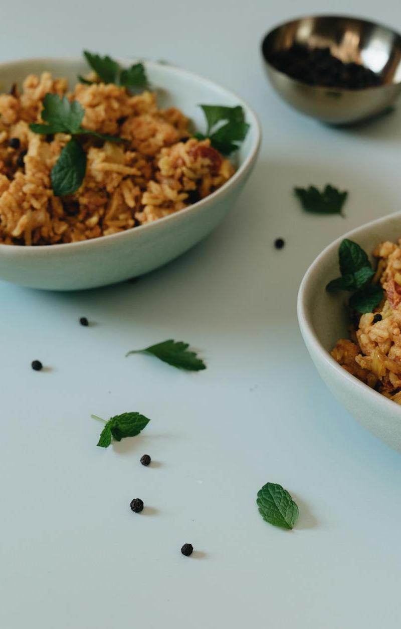 One-Pan Garlic Chicken & Rice