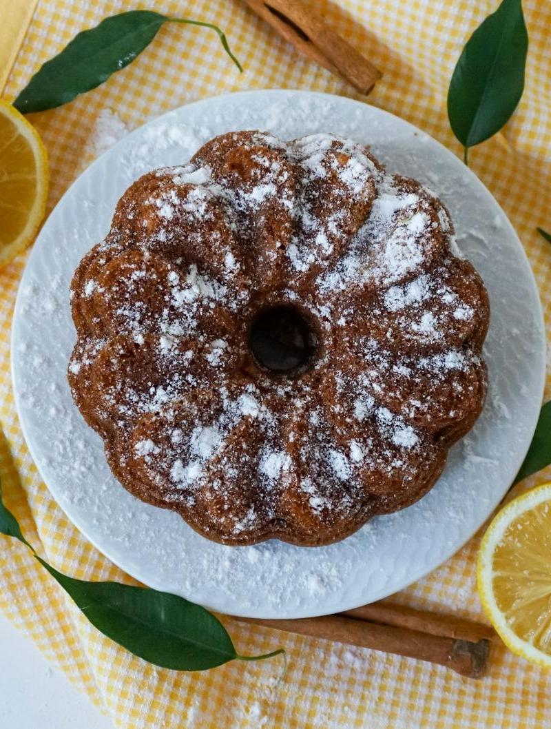 Ontbijtkoek (Dutch Spice Cake)