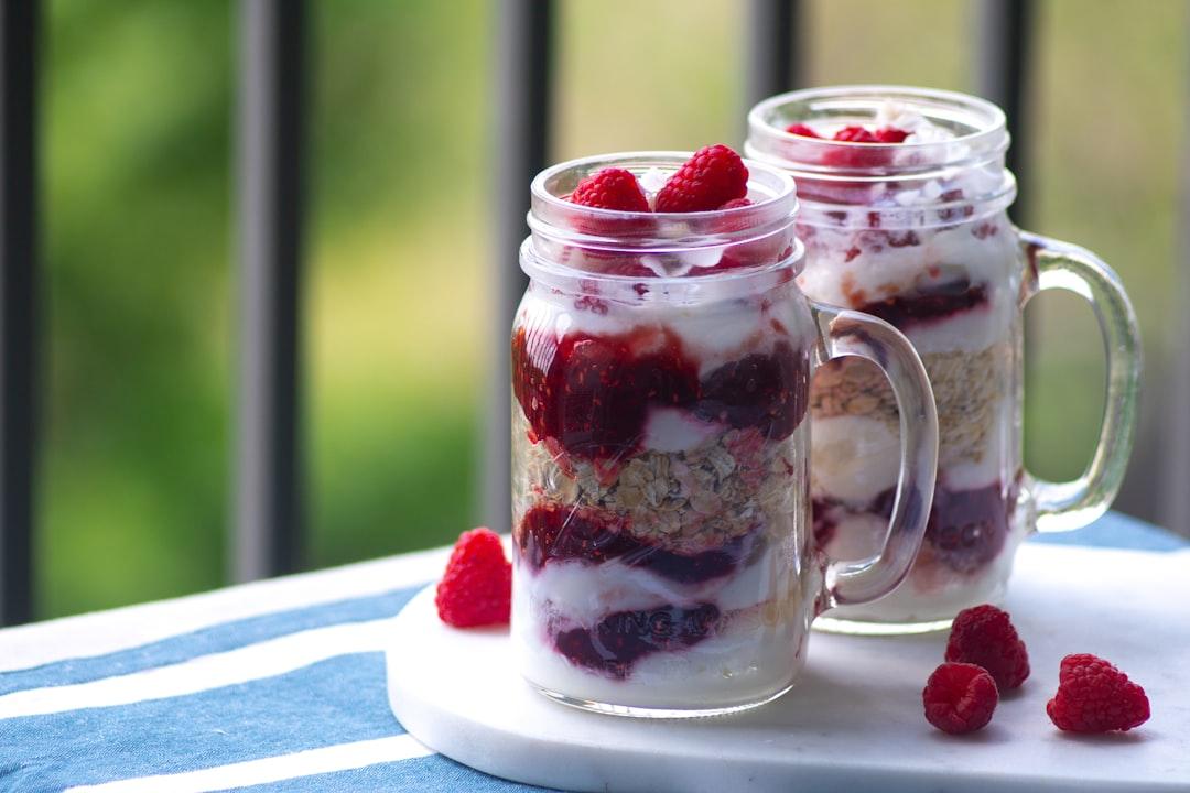 Overnight Oats with Chia & Fresh Berries