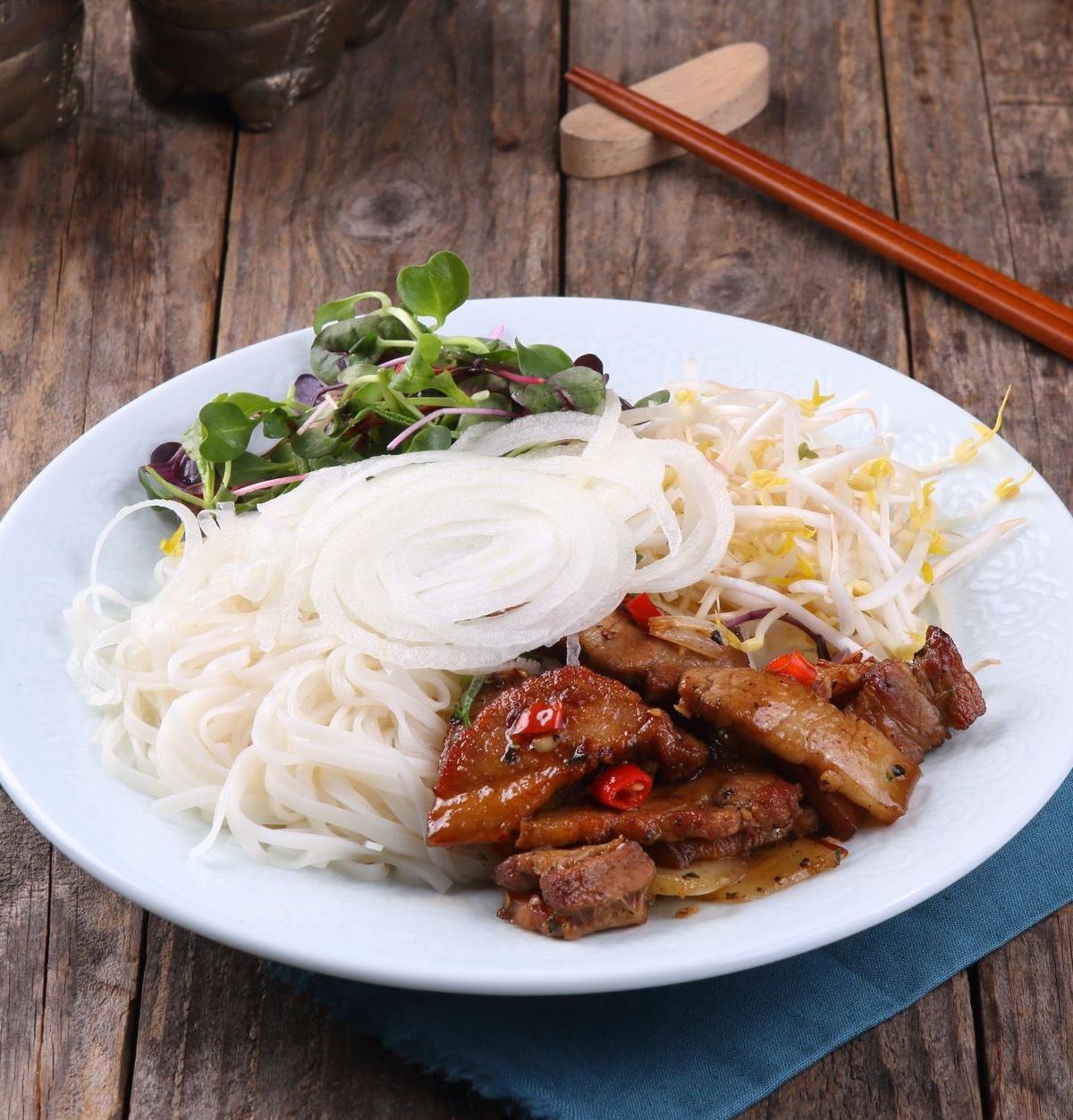 Pad Kee Mao Moo (Thai Drunken Pork)