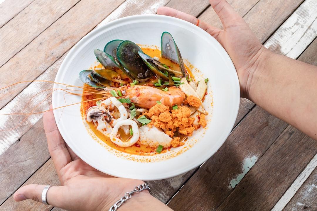 Pan-Seared Fideuà with Shrimp