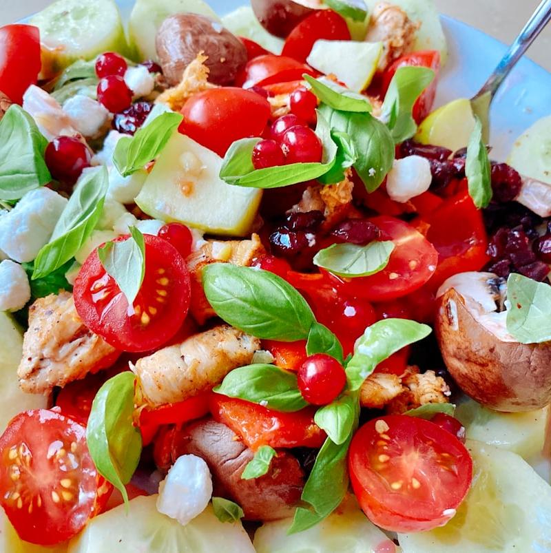 Panzanella: Tuscan Tomato & Bread Salad