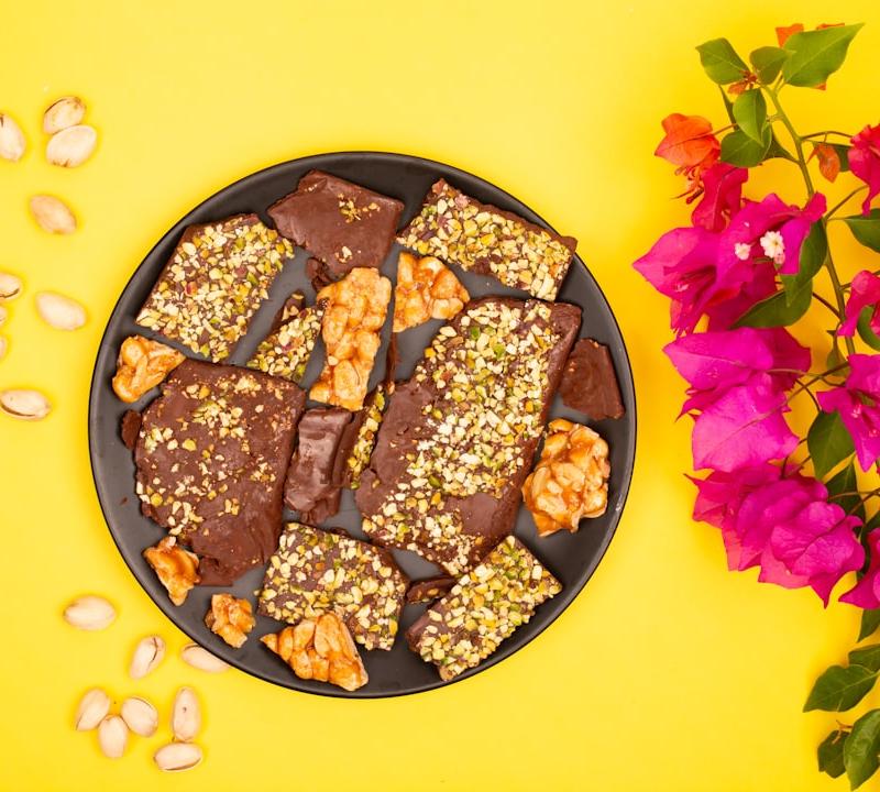 Pasteli: Sesame & Honey Brittle