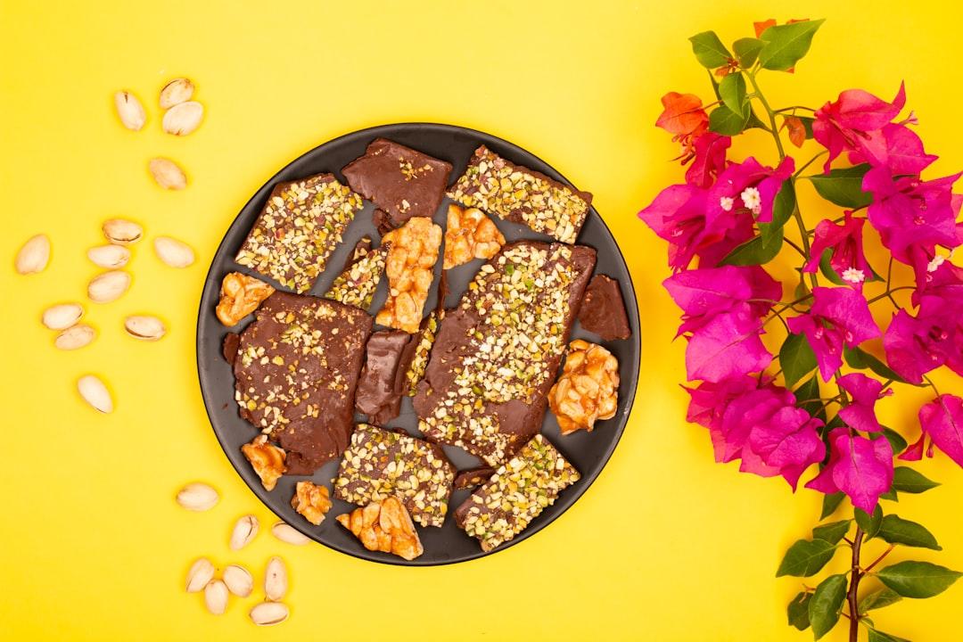 Pasteli: Sesame & Honey Brittle