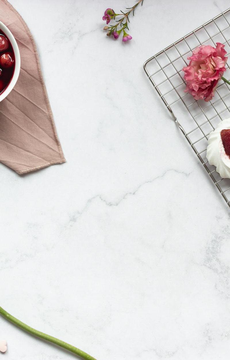 15-Minute Pavlova Nests with Berry Compote