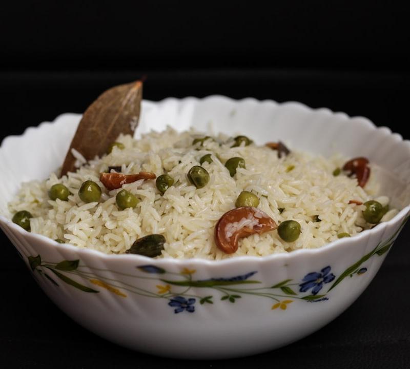 15-Minute Peas & Carrot Pulao