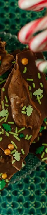 Peppermint Chocolate Bark