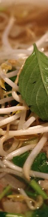 20-Min Pho Tai — Rare Beef Noodle Soup