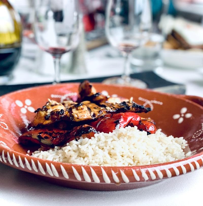 20-Min Piri Piri Chicken with Rice & Peppers