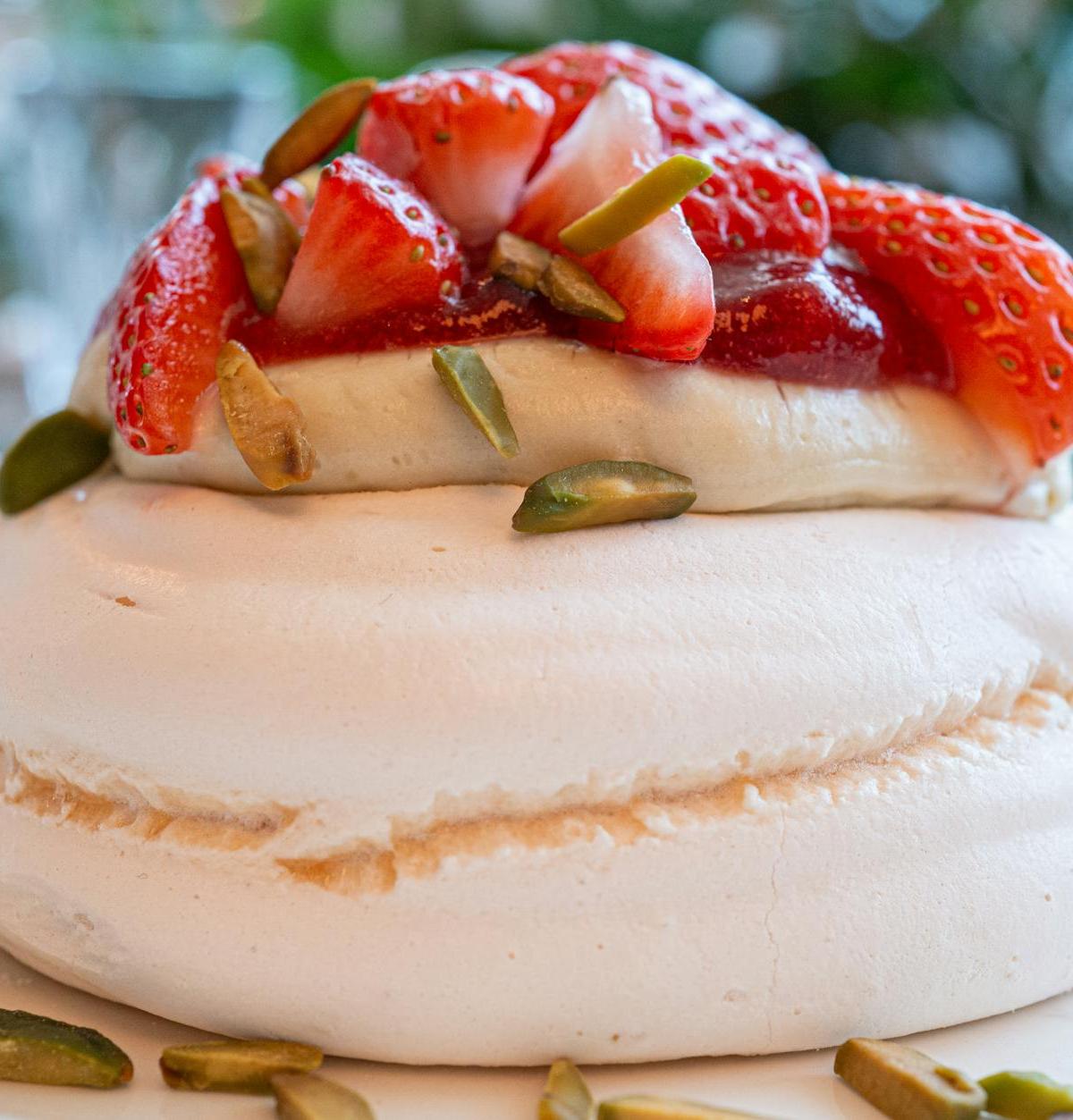 10-Minute Pistachio Pavlova Nests