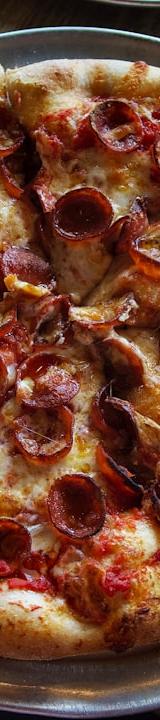 Pizza Salame Piccante