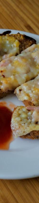 5-Min Pizza Toast Bites