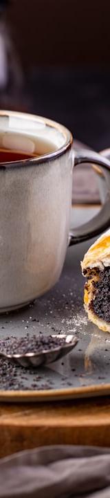 Polish Poppy Seed Roll (Makowiec)