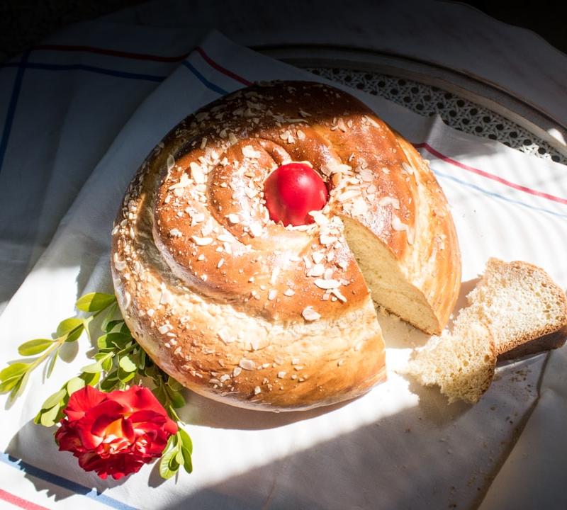 Polish Sweet Buns with Red Egg