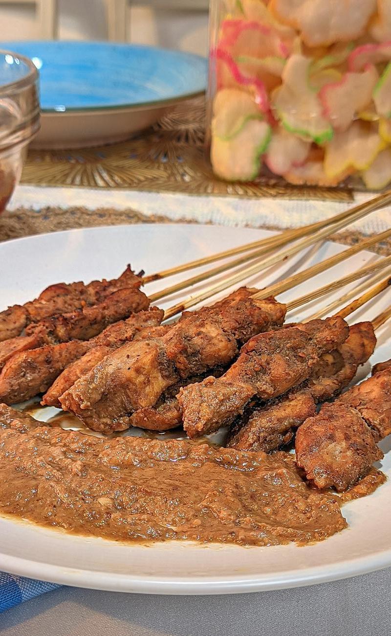 Pollo Encacahuatado