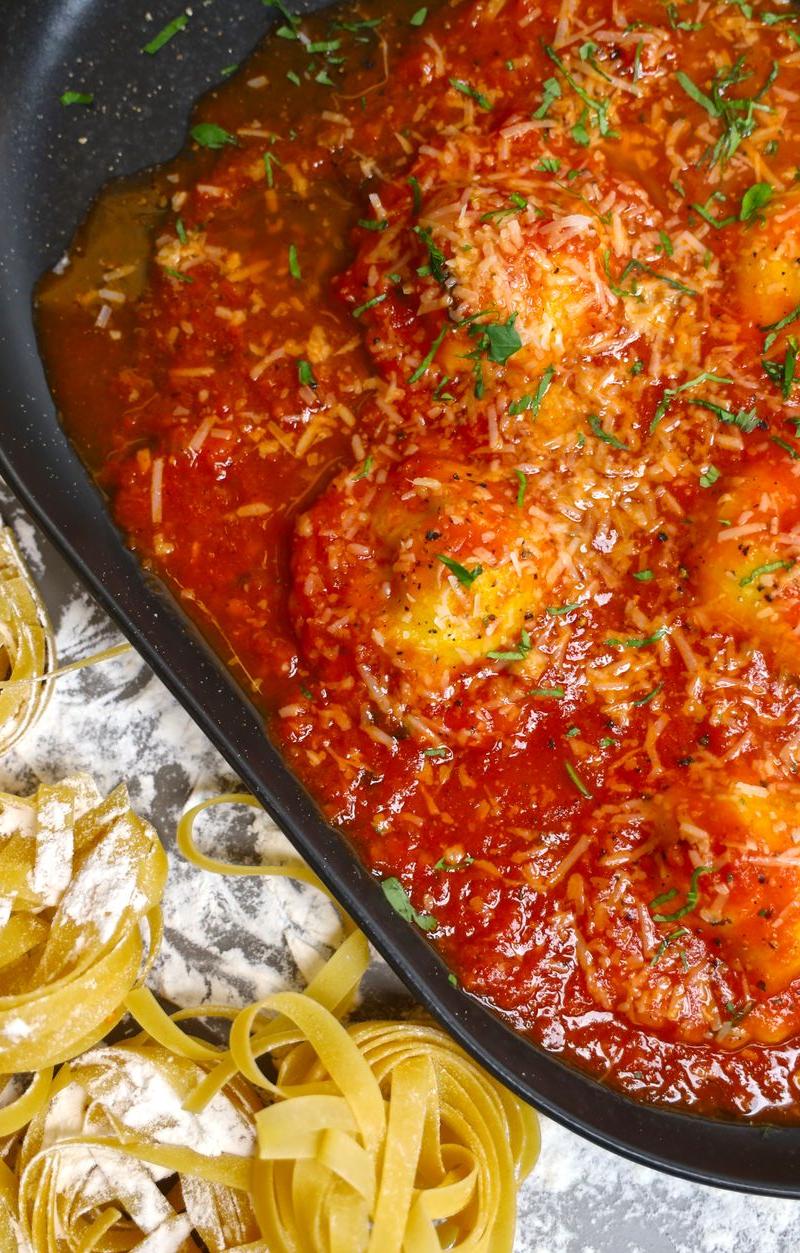 20-Min Polpette al Sugo with Tagliatelle