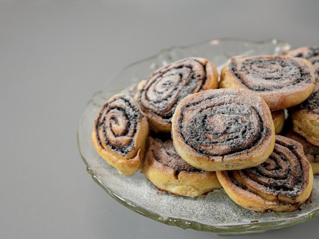 Poppy Seed Roll — No-Knead Makowiec