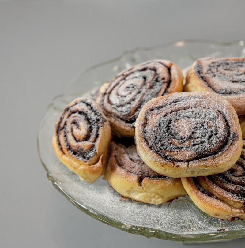 Poppy Seed Roll — No-Knead Makowiec