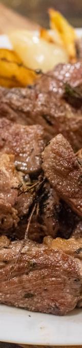 25-Min Pork Ribs with Roasted Potatoes & Onions