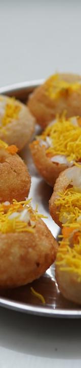 Puchka (Crispy Potato Pani Puri)