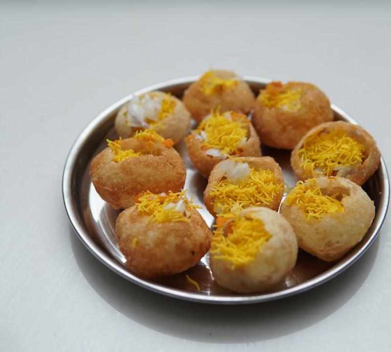 Puchka (Crispy Potato Pani Puri)