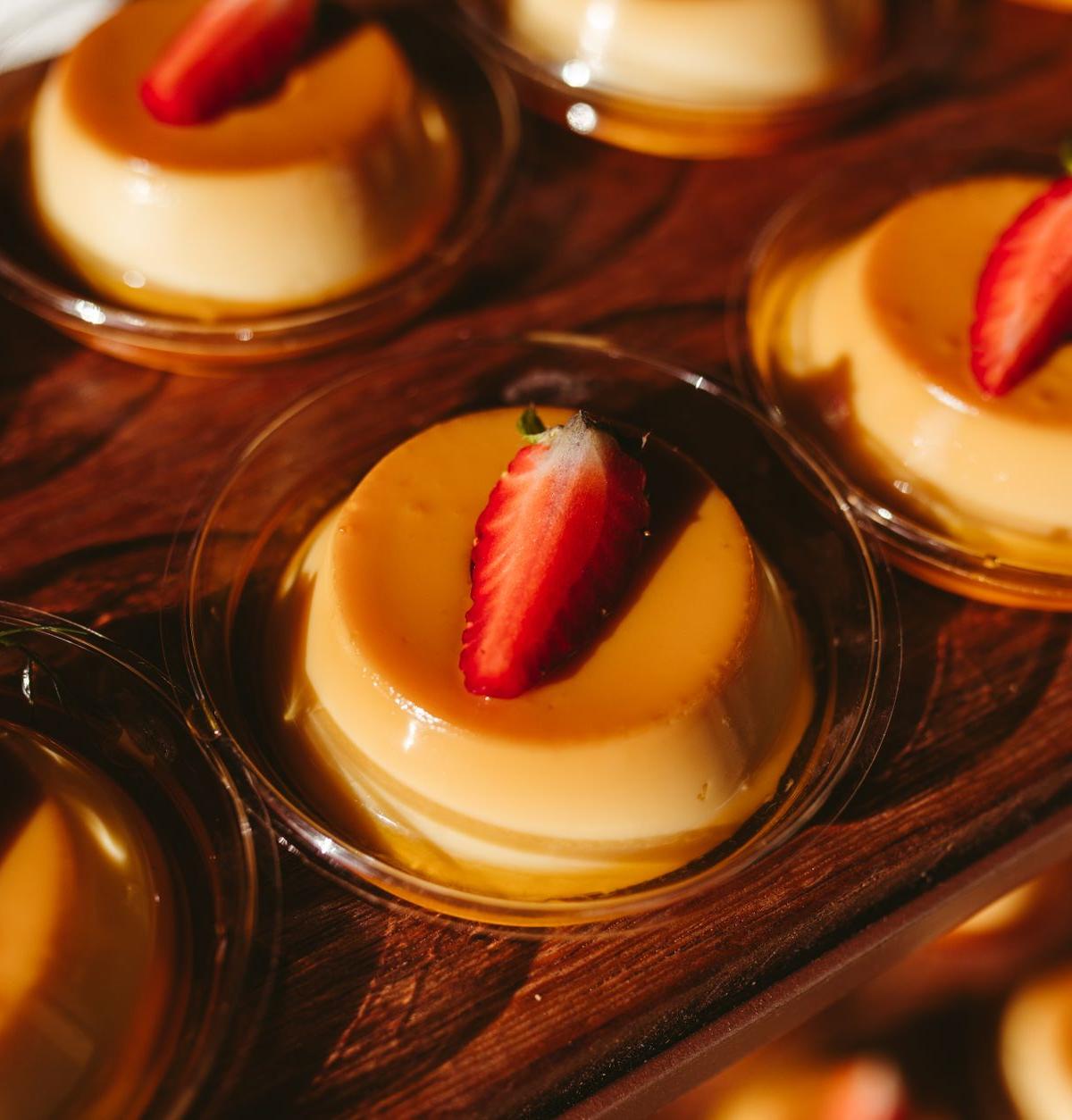 Pudim Flan with Strawberries