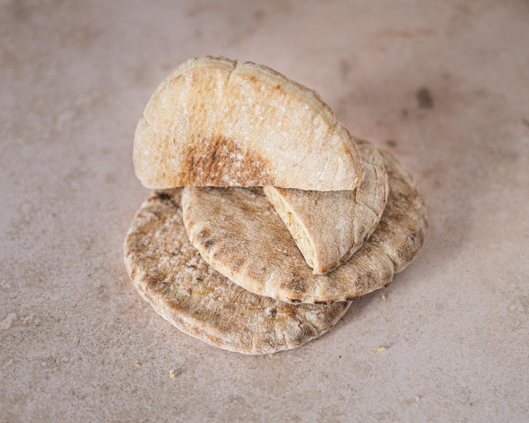 Puffy Israeli Pita in 20 Minutes