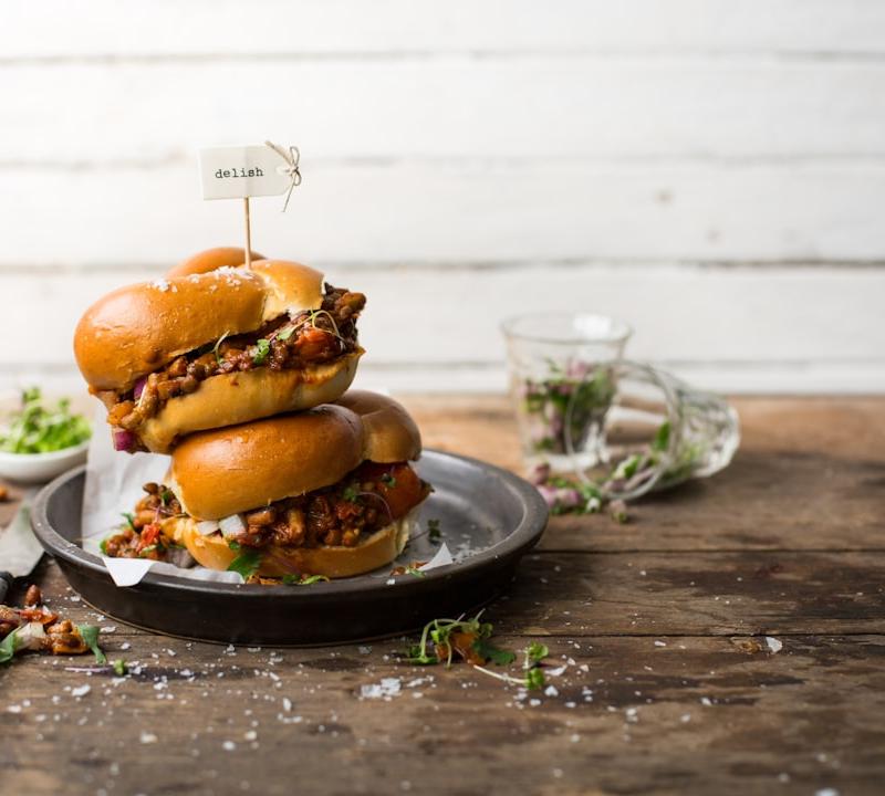 Pulled Pork Sliders with Crispy Slaw