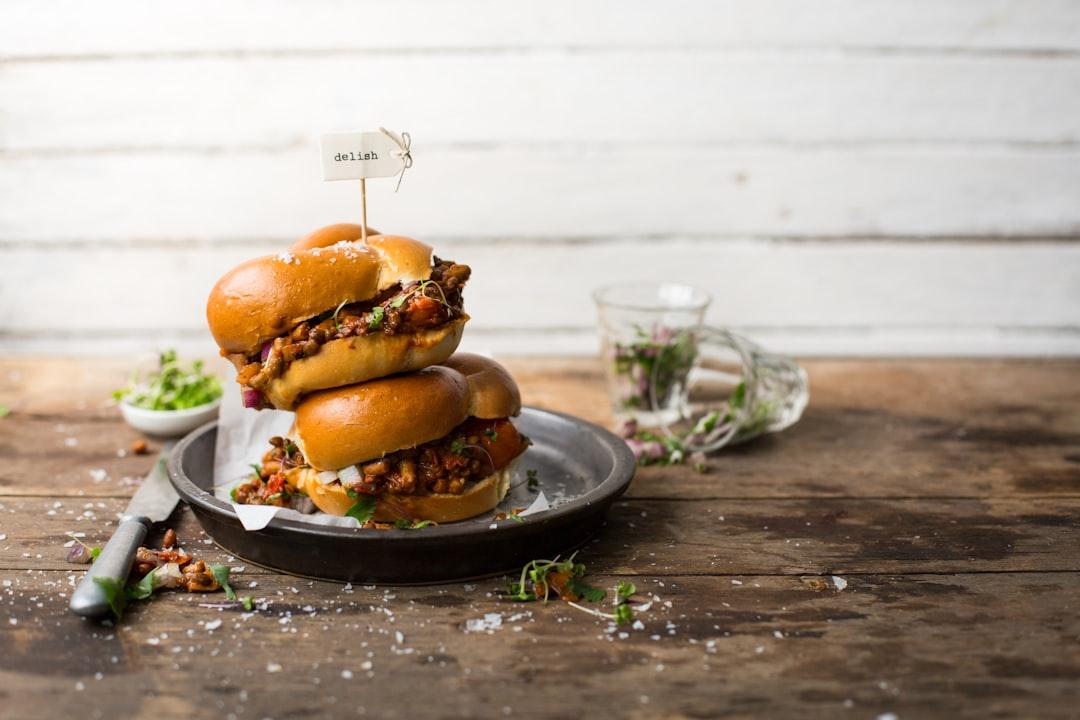 Pulled Pork Sliders with Crispy Slaw