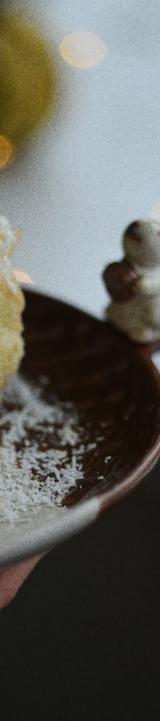 Pumpkin Roll Cake with Cream Cheese Filling