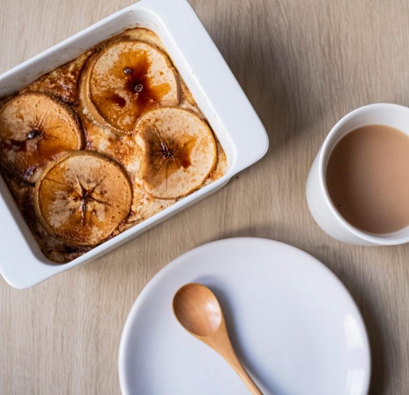 Pumpkin Spice Baked Oats with Apples
