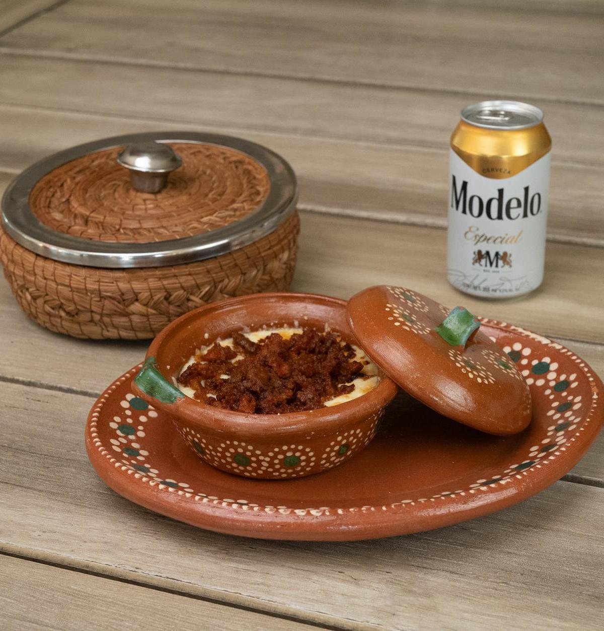 Quesillo Oaxaqueño Fundido (Melted Oaxacan Cheese Dip)
