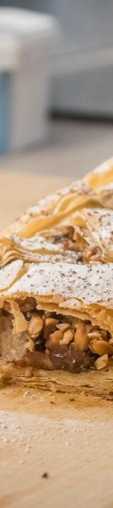 Quick Cheese Strudel (Túrós Rétes)