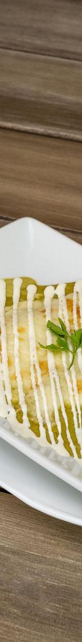 Quick Chicken Enchiladas Verdes