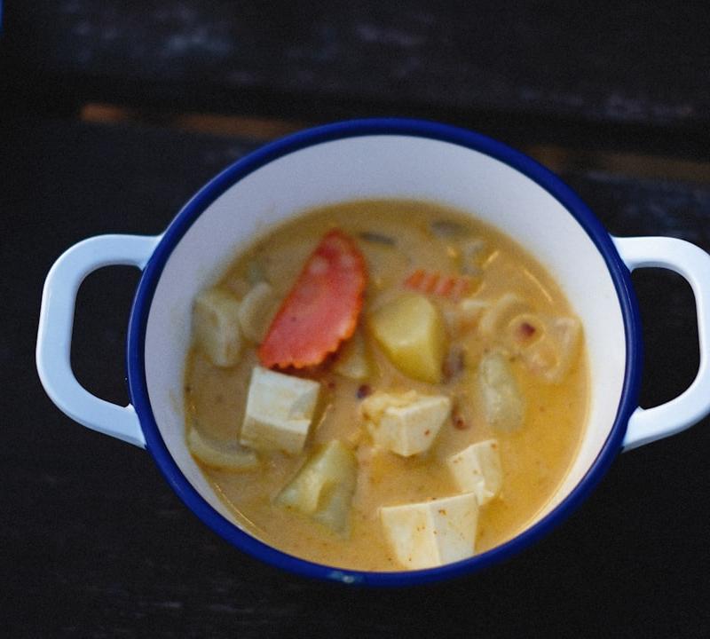 Quick Coconut Curry Soup